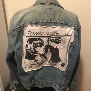 Levis Jean jacket -Sonic Youth T patch